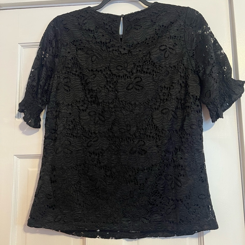 #60 ADRIANNA PAPEL • LACE TOP • UNLINED SLEEVES - Picture 2 of 5